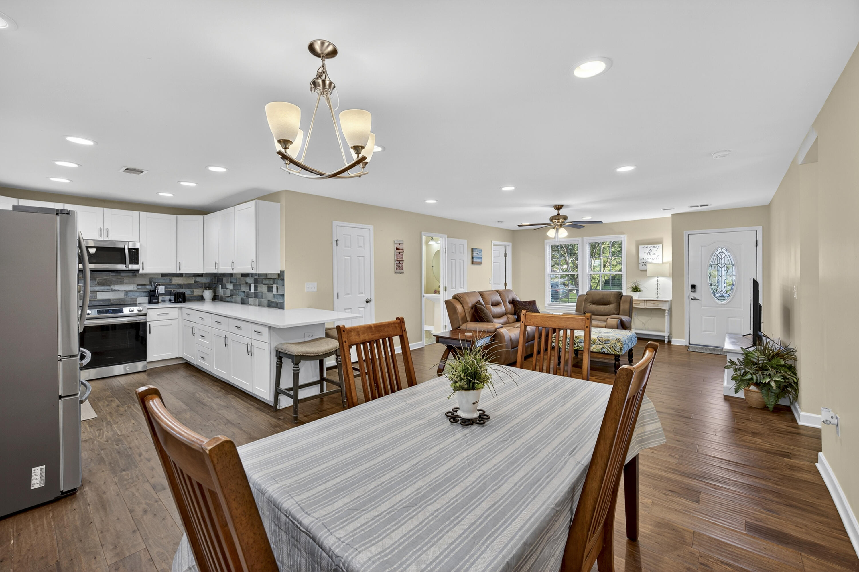 112 Pullman Avenue Summerville, SC 29486 - Photo 4 of 44 243A1872