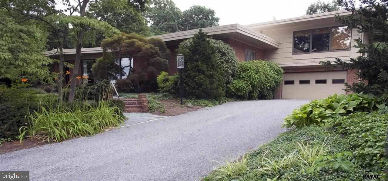 188 Highland Road York, PA 17403 - Photo 2 of 36 Gallery Image 2