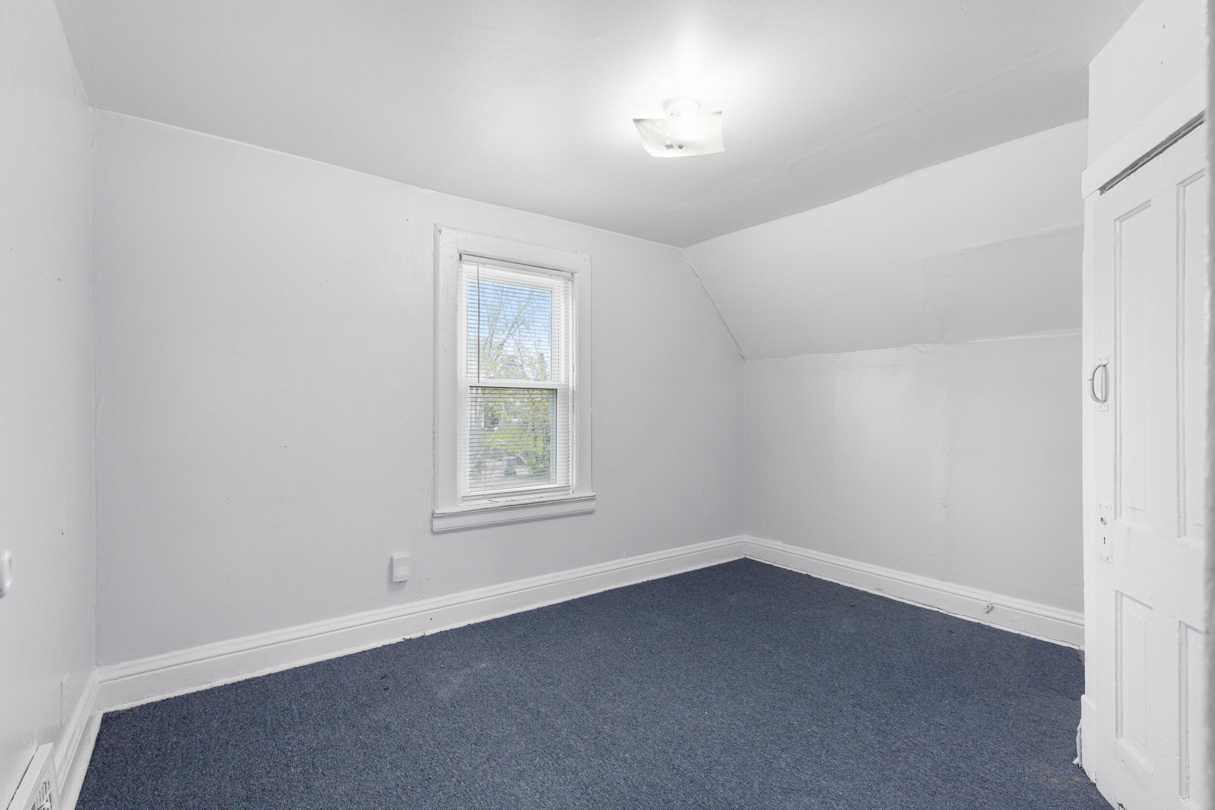 3244 North 30th Street Milwaukee, WI 53216 - Photo 11 of 15 Bedroom