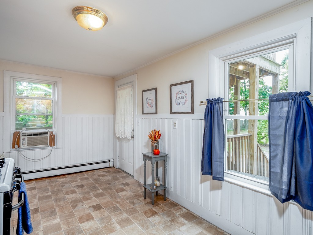 83 Cedar Street Wakefield, MA 01880 - Photo 27 of 41