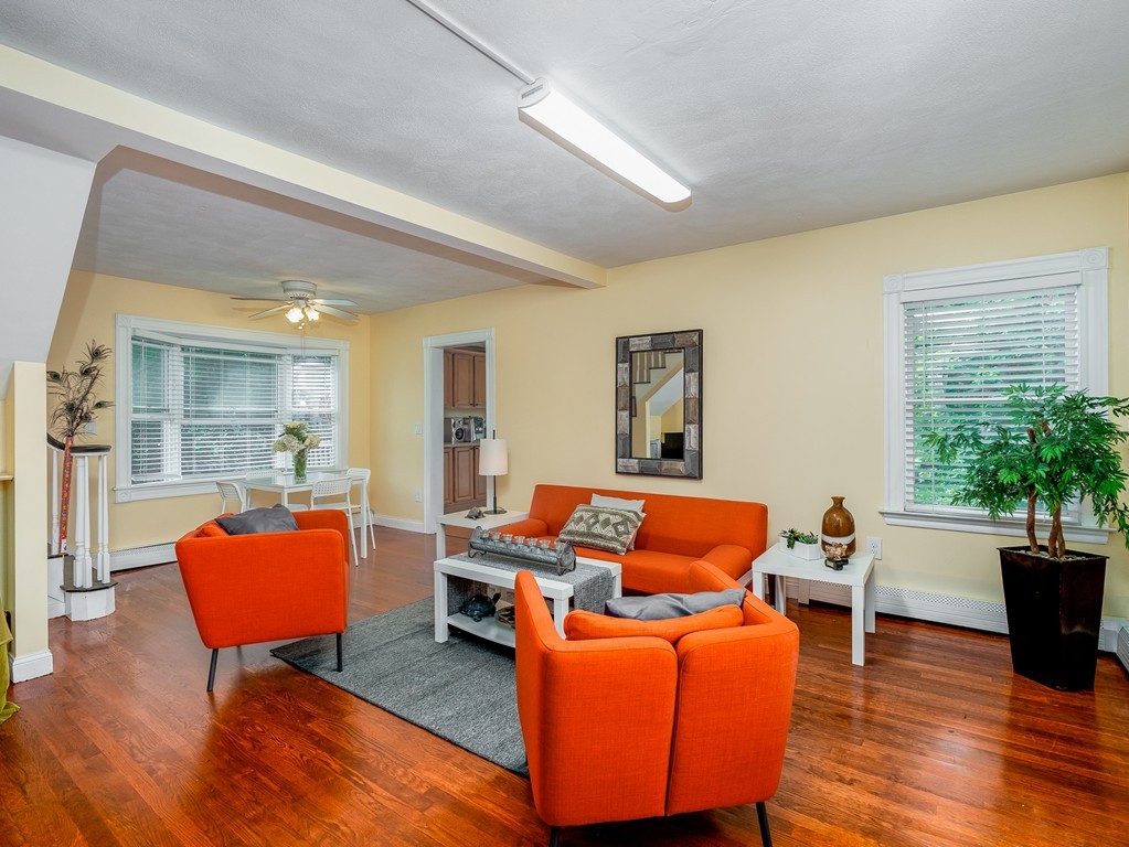 83 Cedar Street Wakefield, MA 01880 - Photo 7 of 41