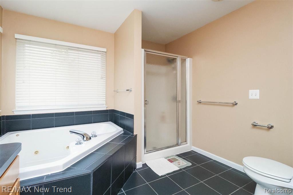 24319 Homestead Court Novi, MI 48374 - Photo 23 of 48
