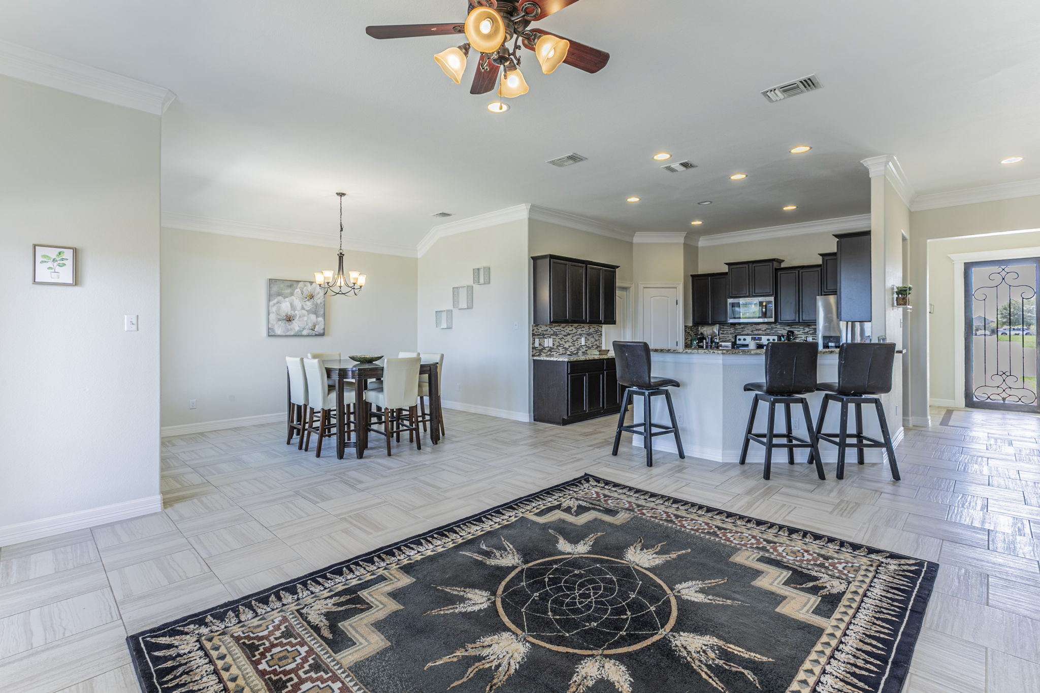 300 Magan Lane Jarrell, TX 76537 - Photo 3 of 33