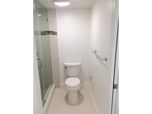 $280,000 | 4820 Highway 7, Unit 203, Coconut Creek, FL 33073