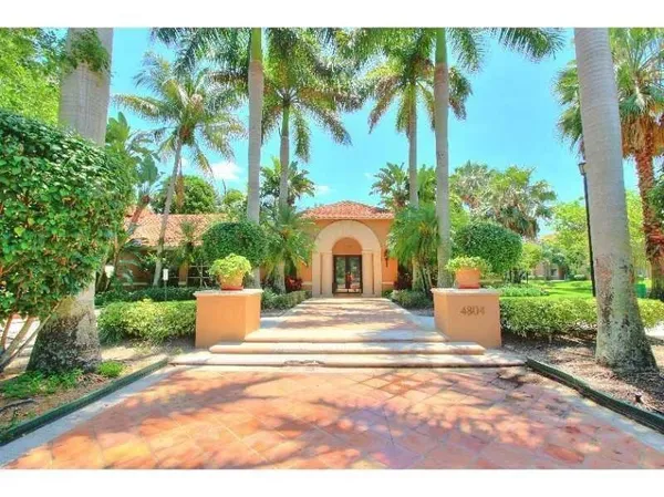 $280,000 | 4820 Highway 7, Unit 203, Coconut Creek, FL 33073