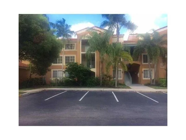 $280,000 | 4820 Highway 7, Unit 203, Coconut Creek, FL 33073
