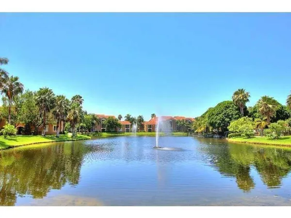 $280,000 | 4820 Highway 7, Unit 203, Coconut Creek, FL 33073