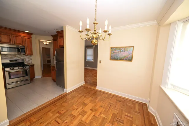 $799,000 | 249 Grange Street, Franklin Square, NY 11010