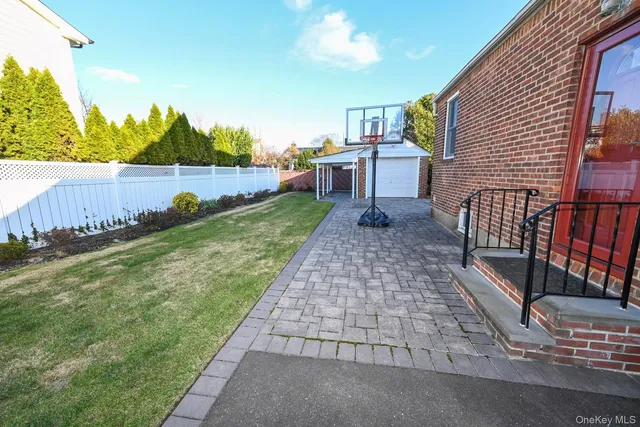 $799,000 | 249 Grange Street, Franklin Square, NY 11010