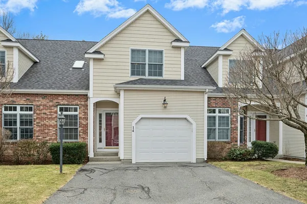 $549,900 | 14 Northgate Court, Unit 14, Grafton, MA 01536