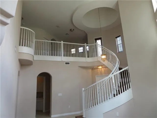 a view of entryway with a front door