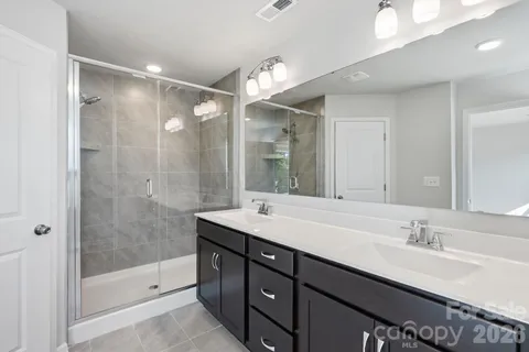 $419,900 | 1450 Winding Stream Road, Charlotte, NC 28206