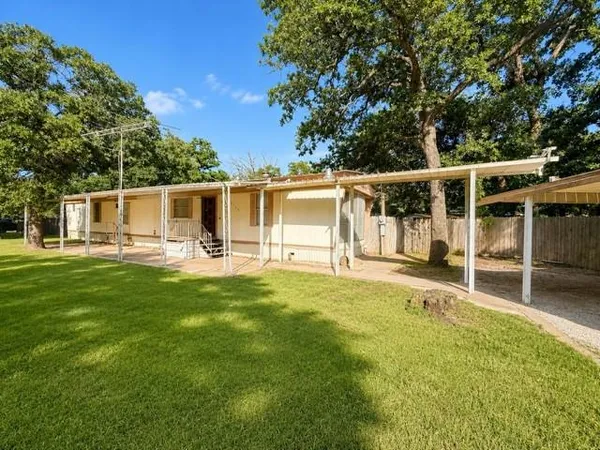 $179,000 | 12109 Lunar Lane, Burleson, TX 76028
