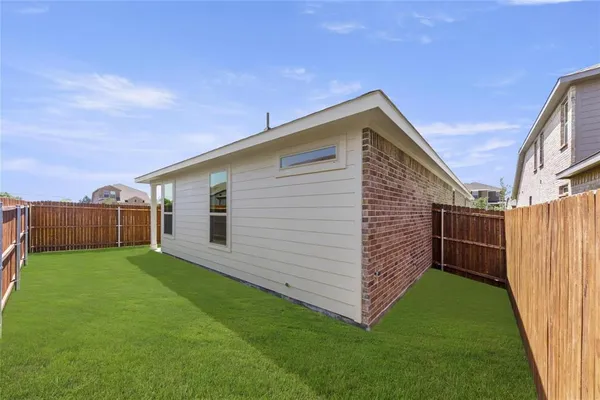 $2,150 | 3310 Sedge Grass Drive, Melissa, TX 75454