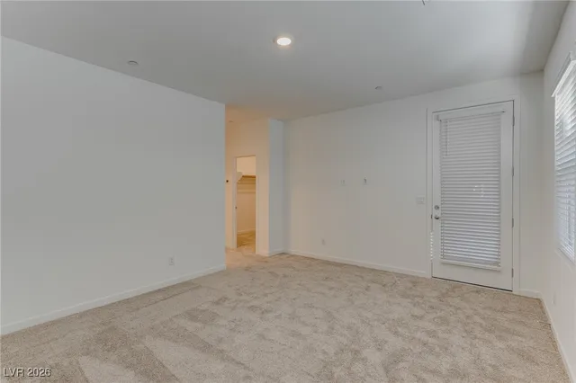 $1,965 | 134 Laguna Commons Lane, Henderson, NV 89015