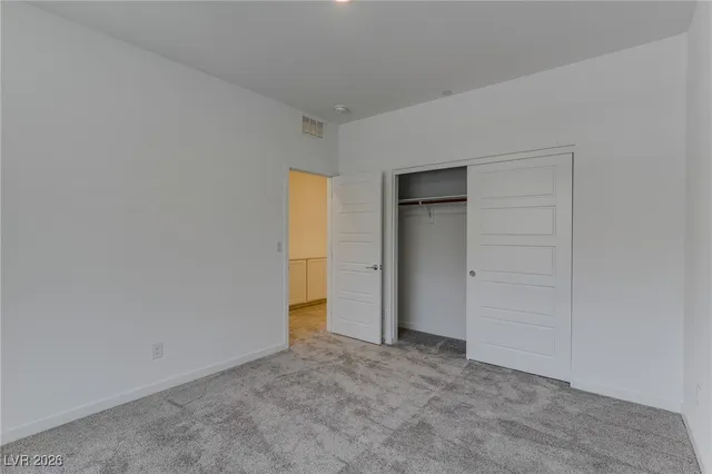 $1,965 | 134 Laguna Commons Lane, Henderson, NV 89015