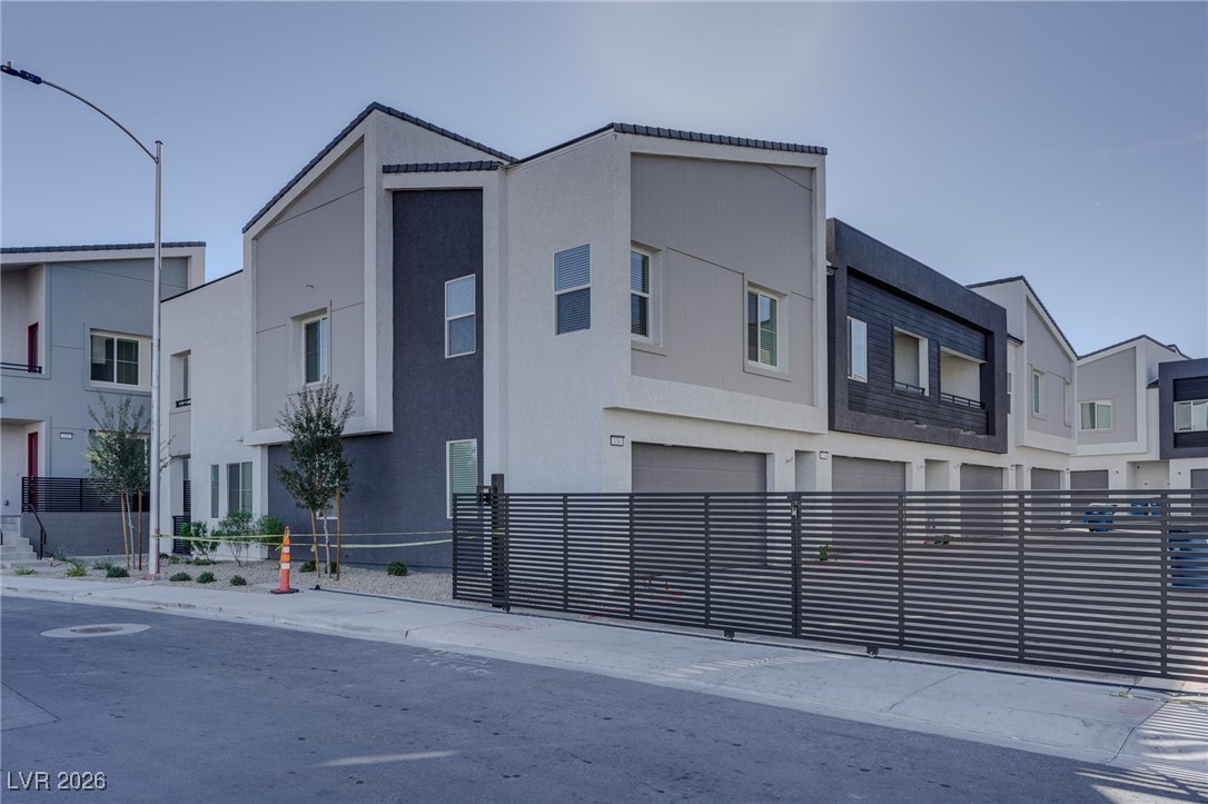 134 Laguna Commons Lane Henderson, NV 89015 - Photo 30 of 31