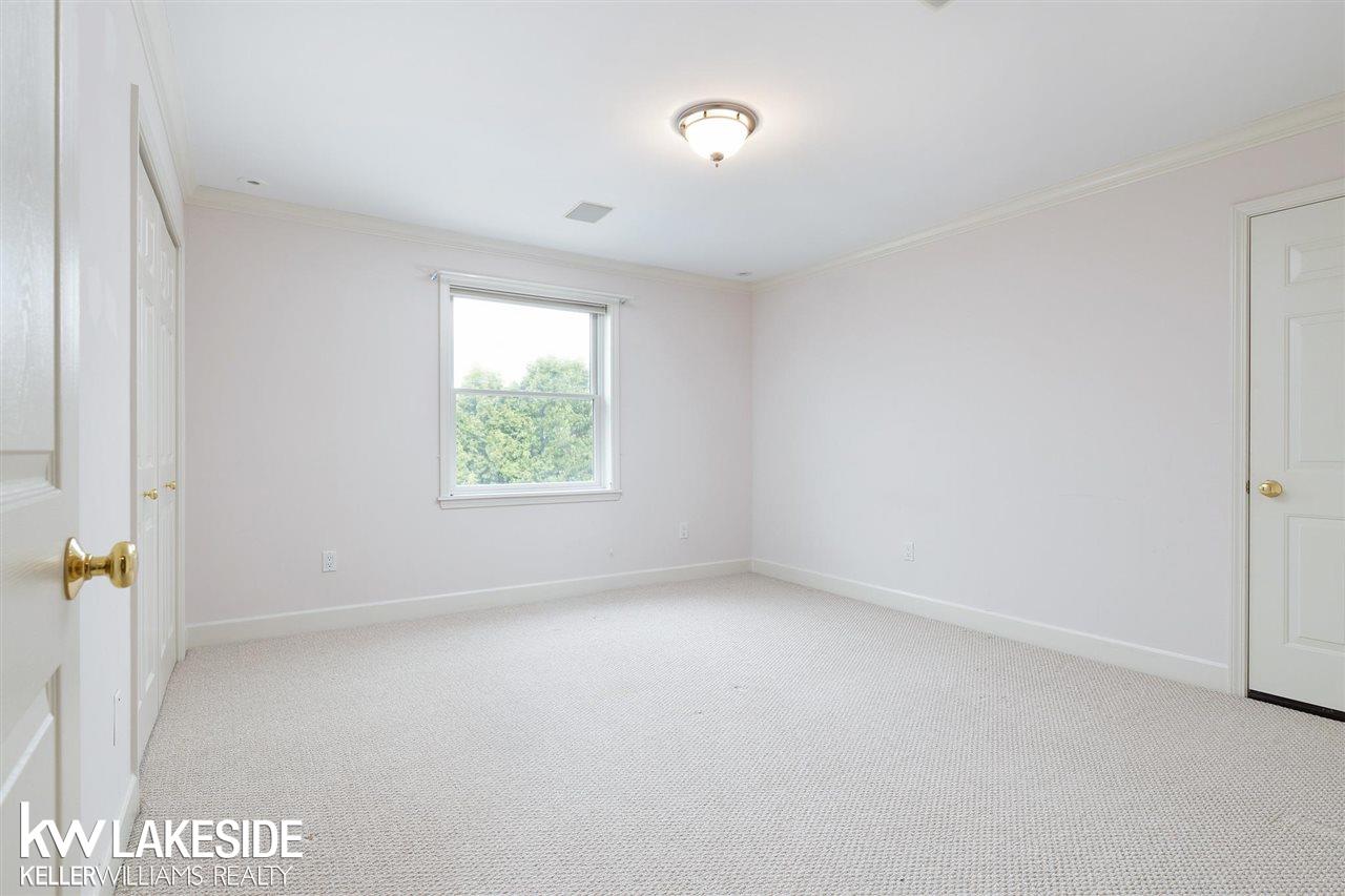 72565 Coon Creek Road Armada, MI 48005 - Photo 27 of 53 50040920-26.JPG