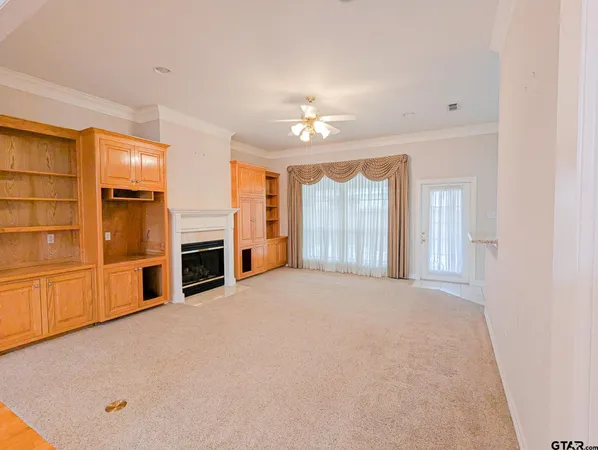 $2,200 | 704 Shiloh Ridge Street, Tyler, TX 75703