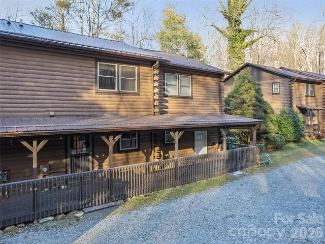 $250,000 | 36 Mulberry Lane, Maggie Valley, NC 28751