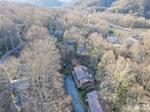 $250,000 | 36 Mulberry Lane, Maggie Valley, NC 28751