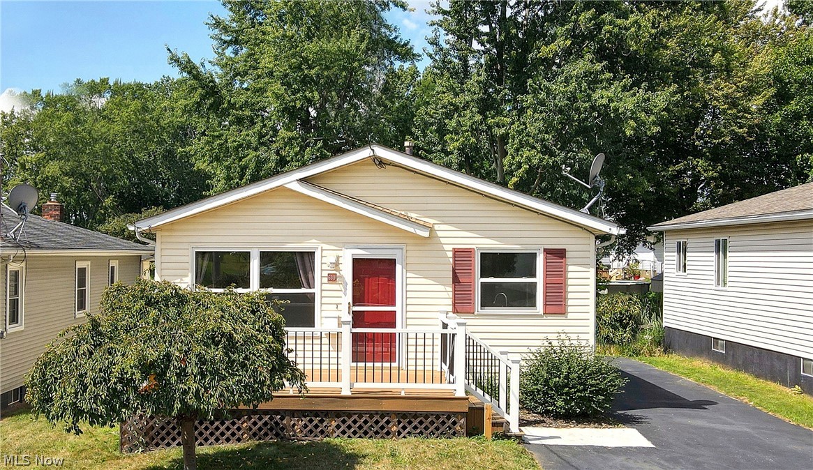 630 Lansing Road Akron, OH 44312 - Photo 1 of 35