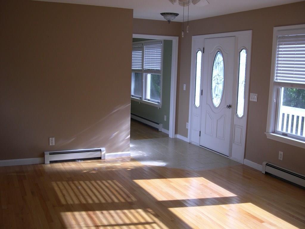49 Pine Mountain Road Cape Neddick, ME 03902 - Photo 5 of 29 This bright and cheerful home is...