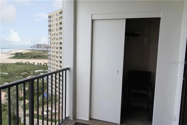 $2,650 | 1230 Gulf Boulevard, Unit 1805, Clearwater, FL 33767