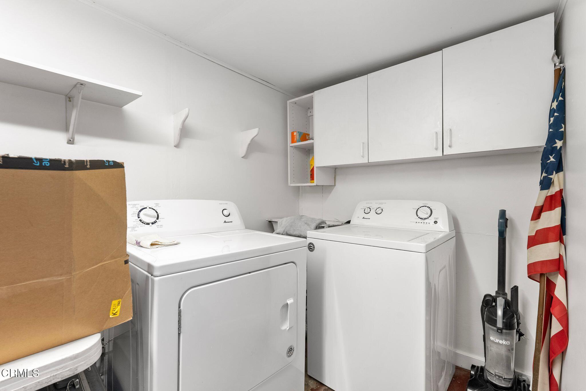2102 North Eastern Avenue Los Angeles, CA 90032 - Photo 26 of 28 a utility room with dryer and washer