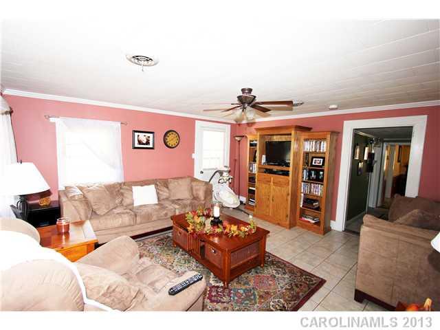 810 Knotts Road Lilesville, NC 28091 - Photo 2 of 11 Gallery Image 2