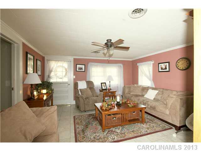 810 Knotts Road Lilesville, NC 28091 - Photo 3 of 11 Gallery Image 3