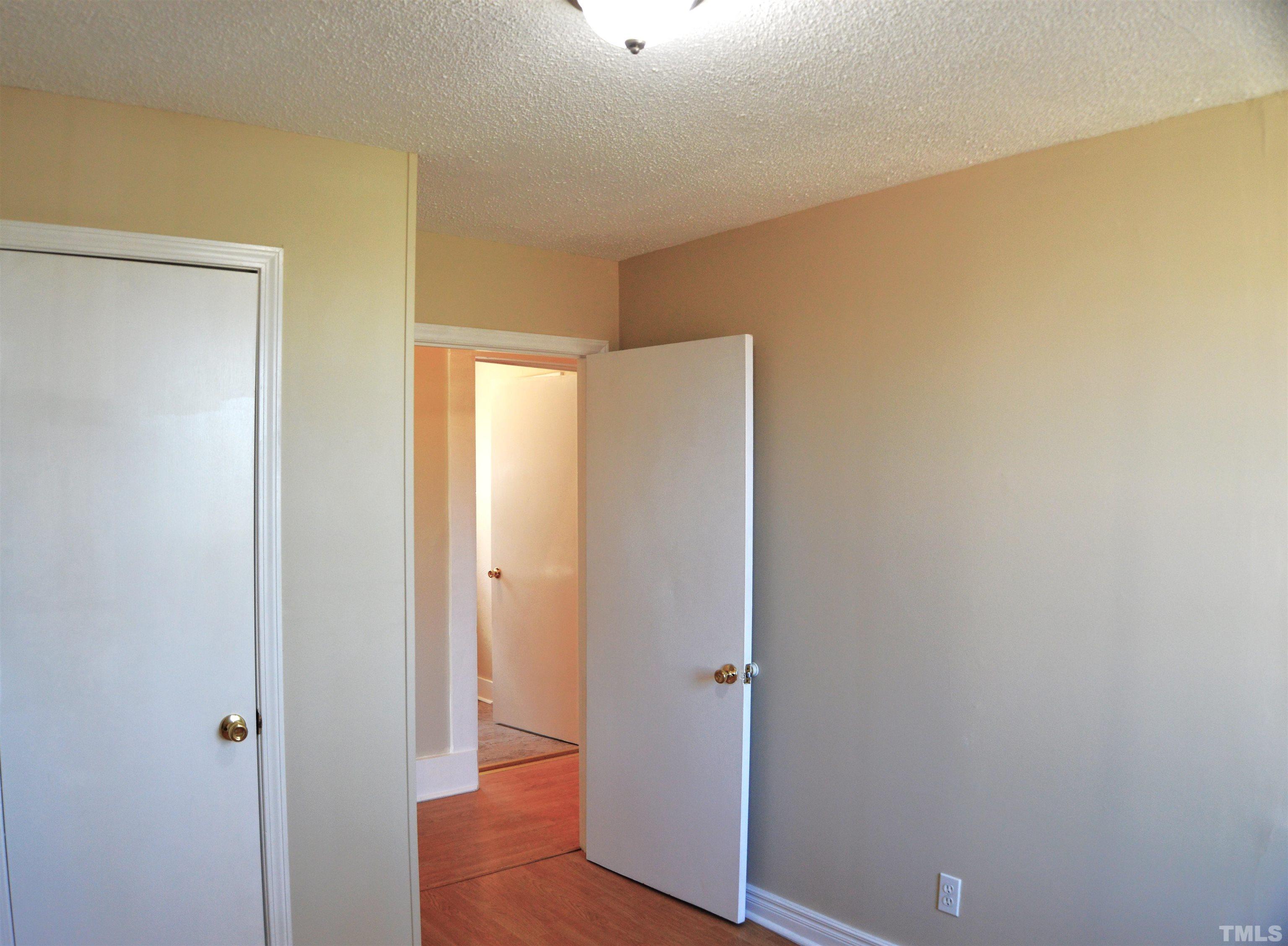 360 Greystone Road Henderson, NC 27537 - Photo 12 of 29 Gallery Image 12