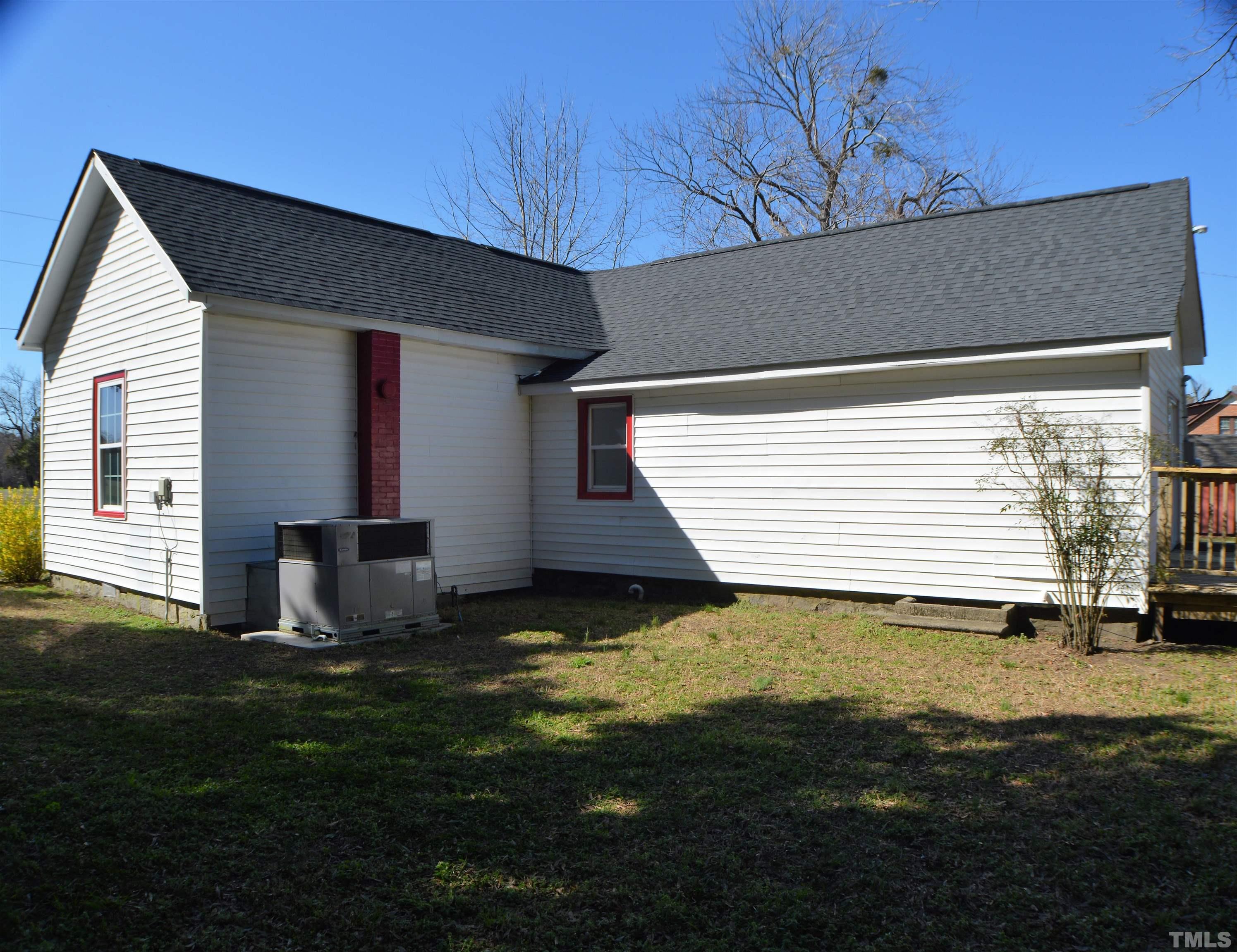 360 Greystone Road Henderson, NC 27537 - Photo 28 of 29 Gallery Image 28