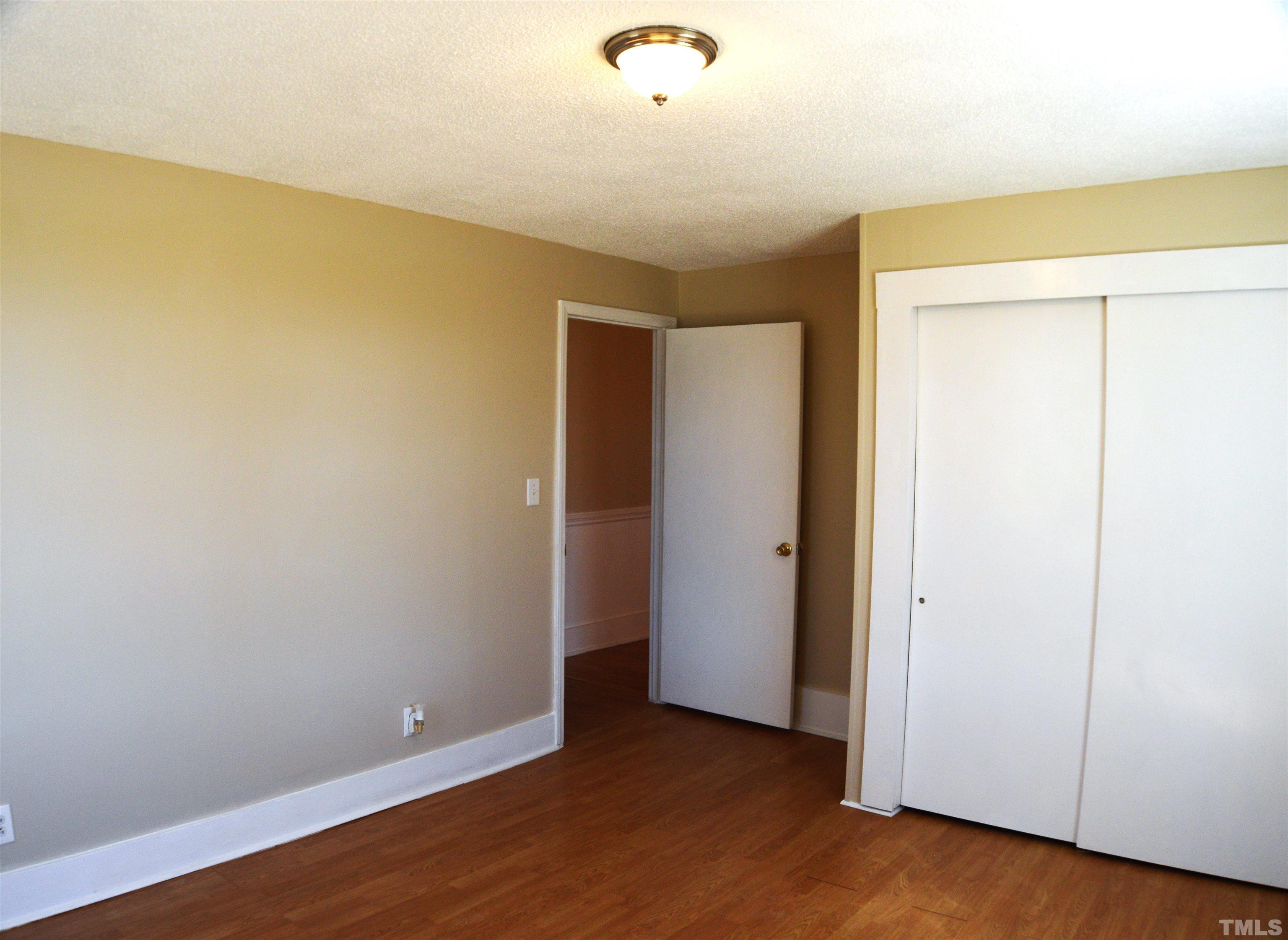 360 Greystone Road Henderson, NC 27537 - Photo 9 of 29 Gallery Image 9