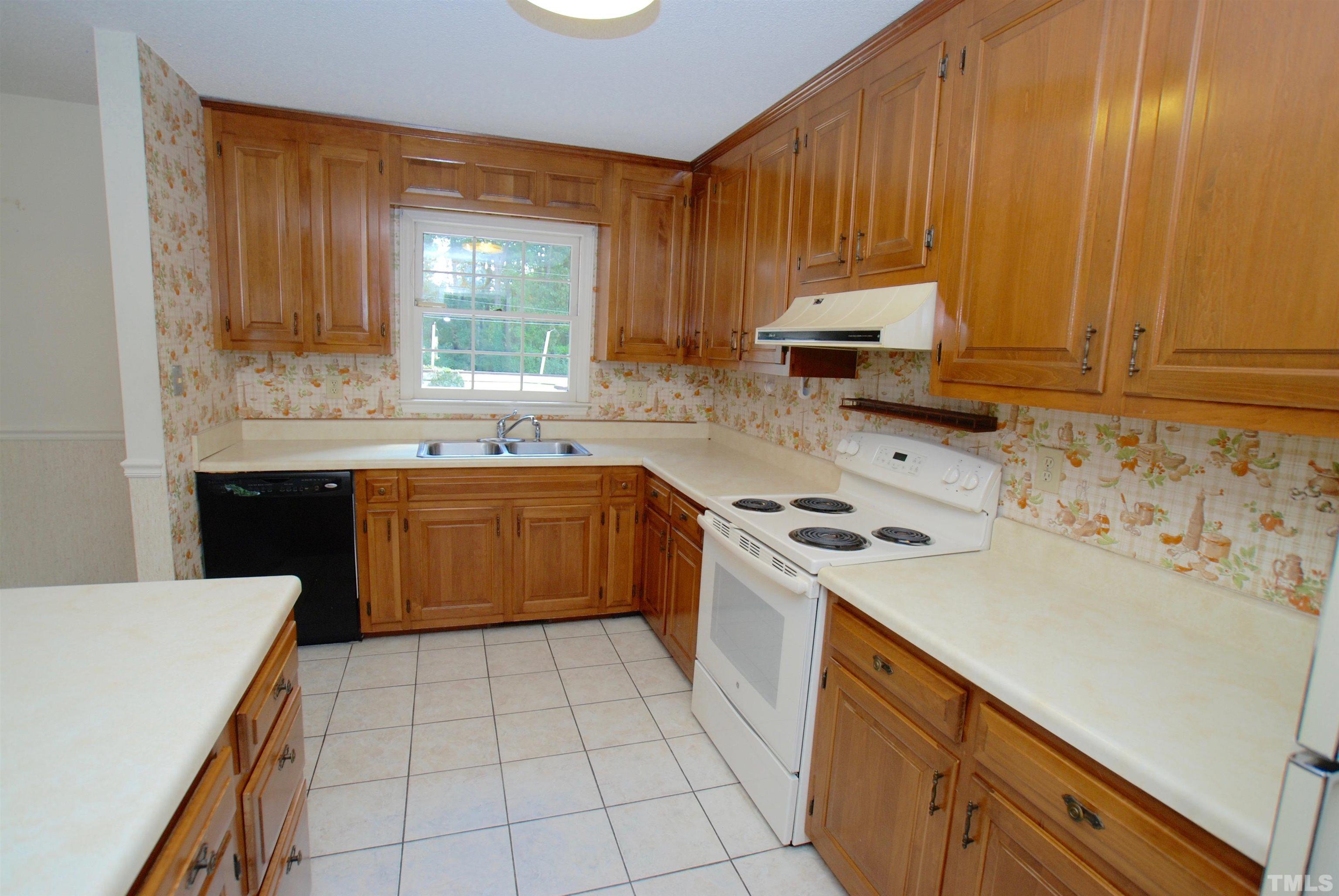 4006 Brown Place Raleigh, NC 27604 - Photo 2 of 20