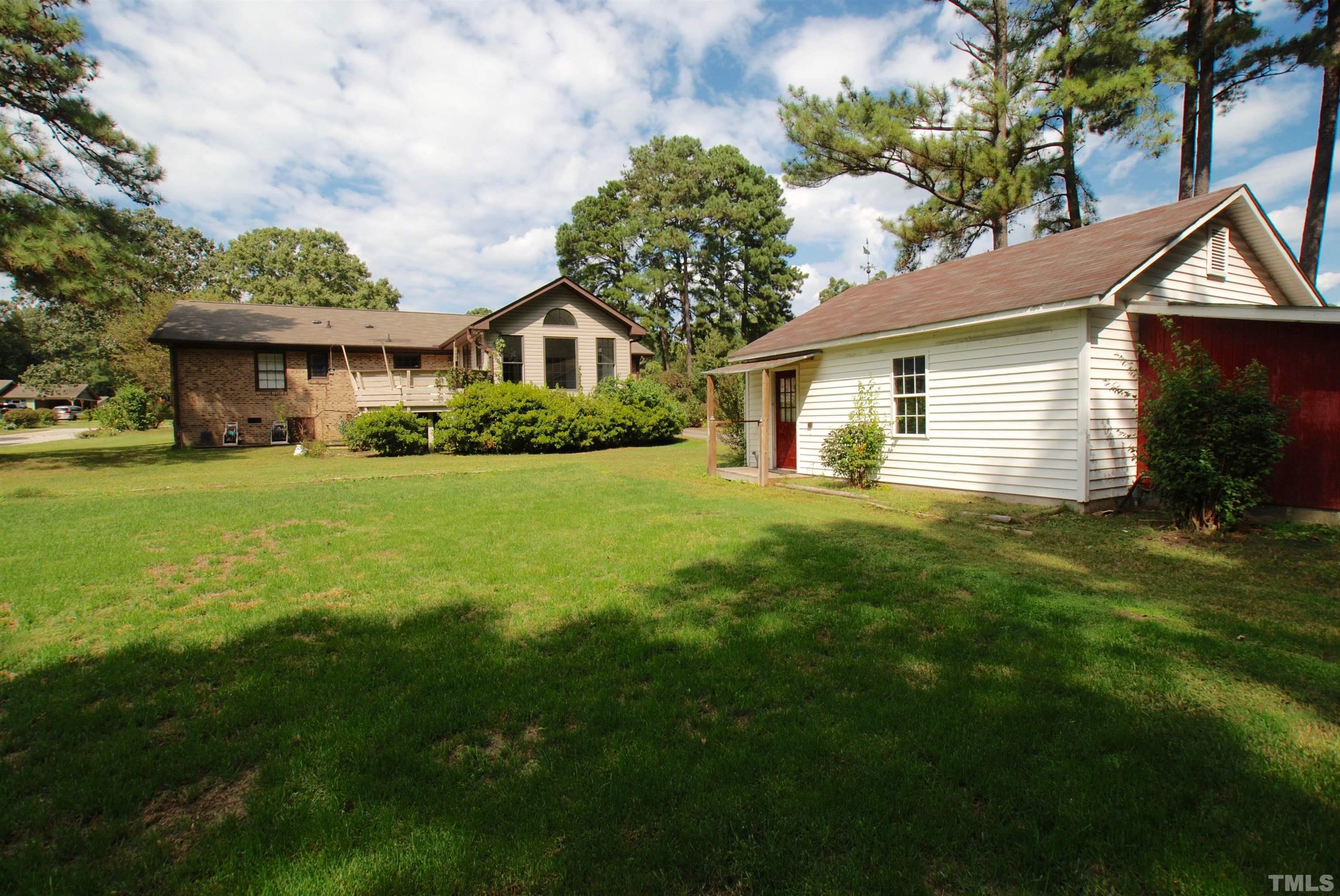 4006 Brown Place Raleigh, NC 27604 - Photo 16 of 20