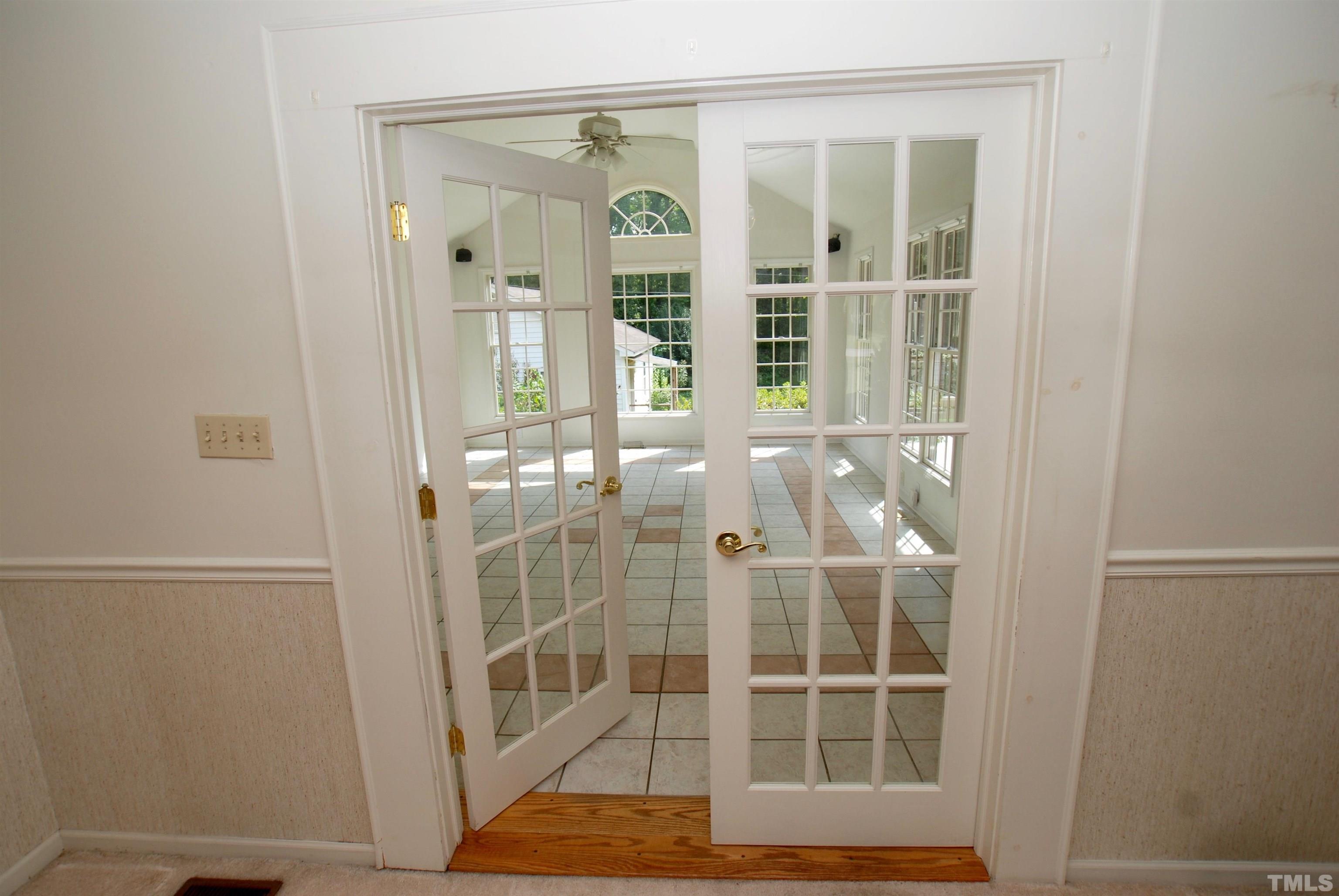 4006 Brown Place Raleigh, NC 27604 - Photo 8 of 20