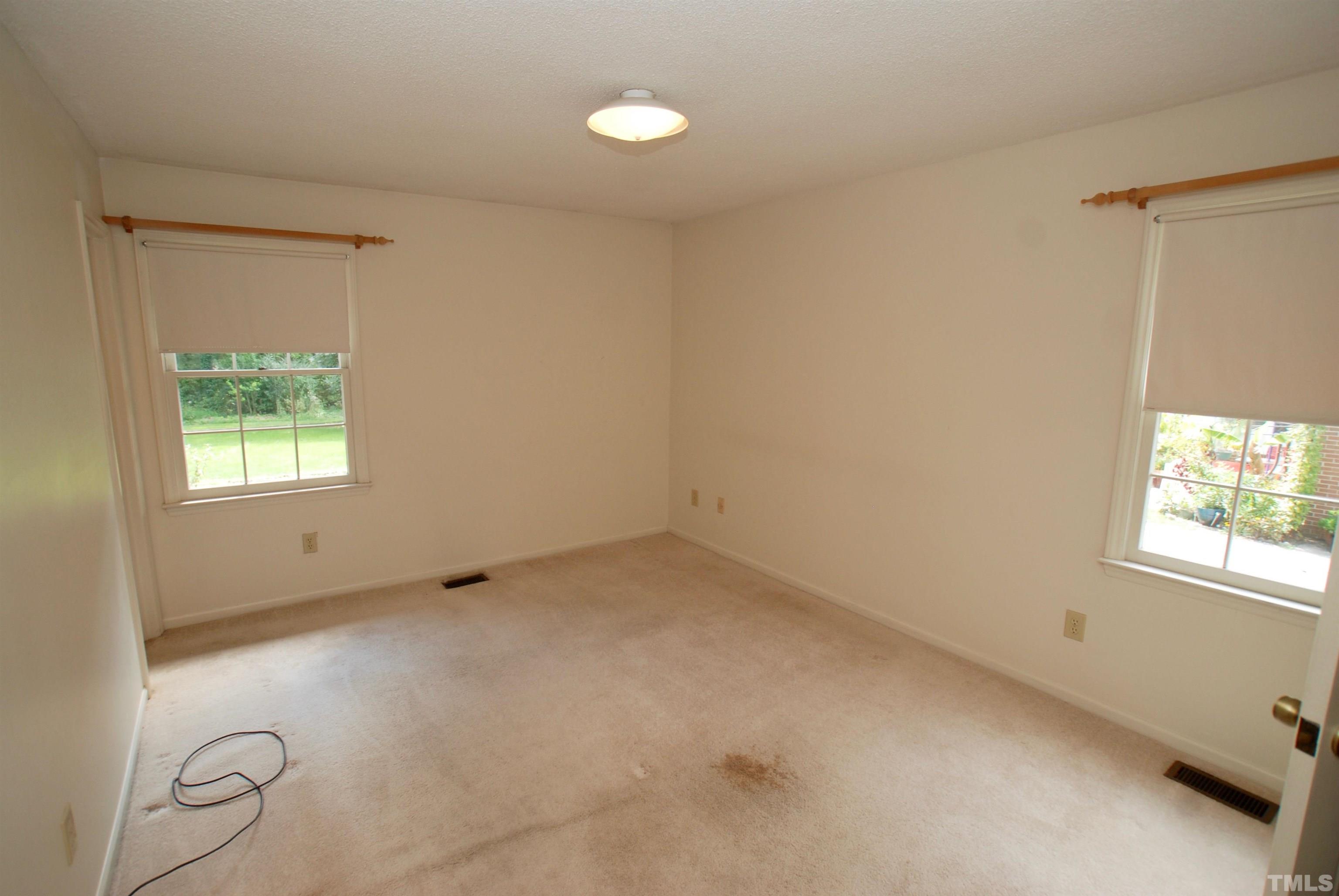 4006 Brown Place Raleigh, NC 27604 - Photo 10 of 20
