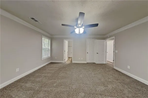 $1,950 | 3013 Rockview Drive, Loganville, GA 30052