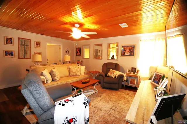 $253,000 | 134 Rosethorn Lane, Grand Isle, LA 70358