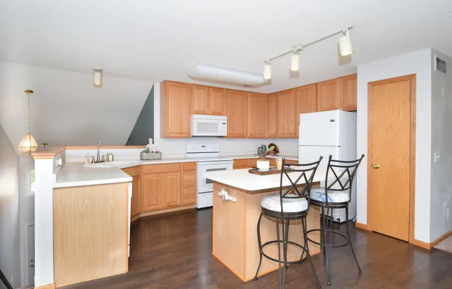 $276,000 | 343 Heritage Trail, Circle Pines, MN 55014