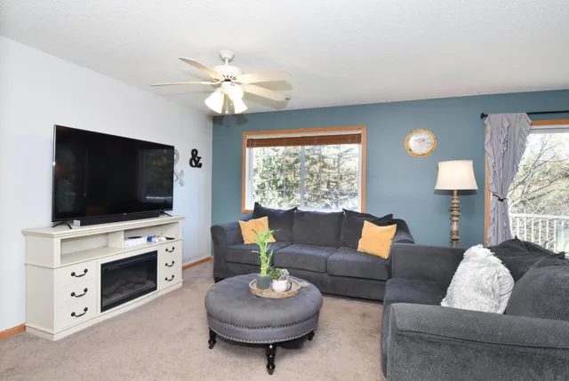 $276,000 | 343 Heritage Trail, Circle Pines, MN 55014