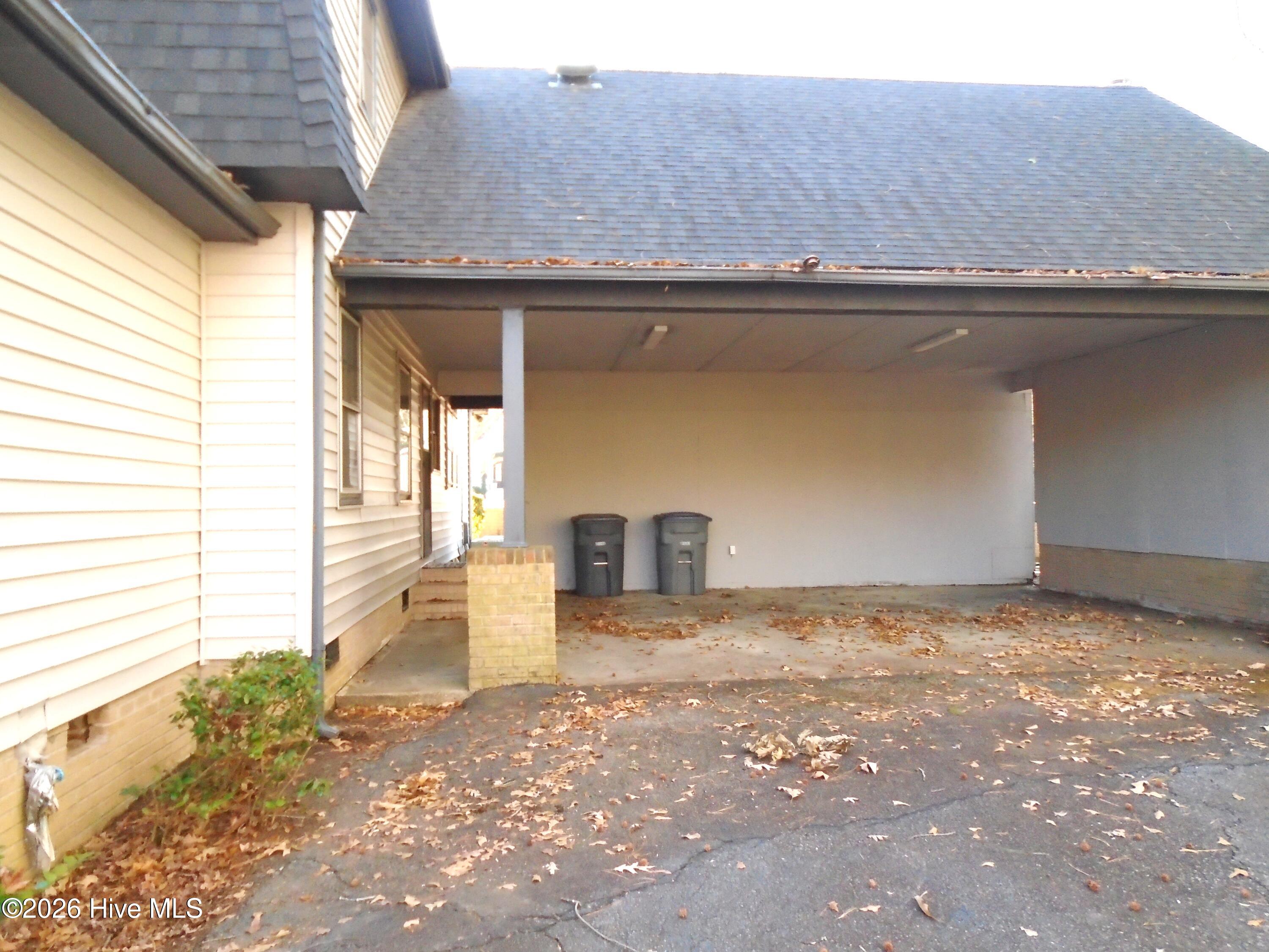 200 Stonybrook Road Rocky Mount, NC 27804 - Photo 8 of 44 Double Carport