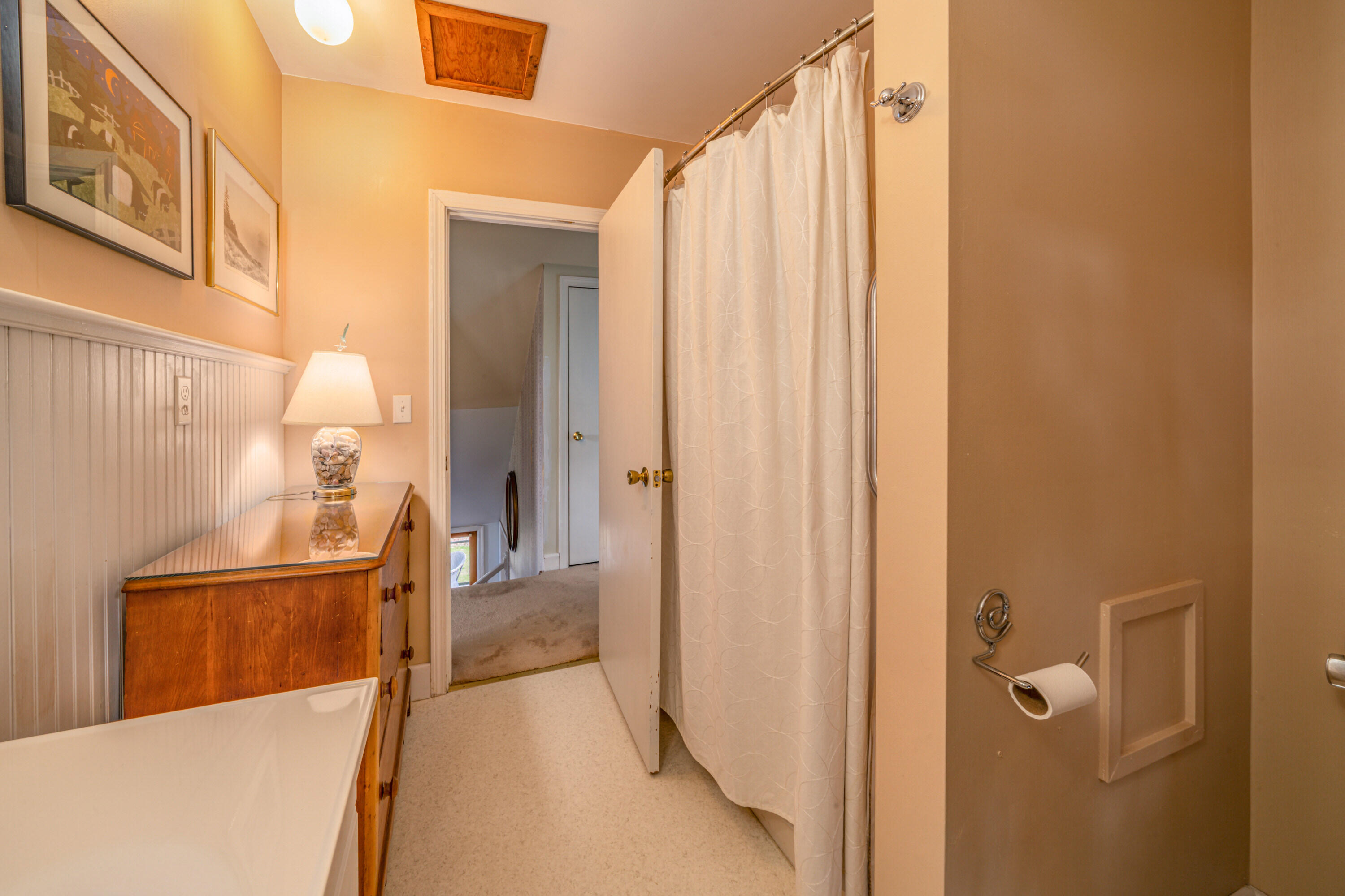 568 Bluff Road Northport, ME 04849 - Photo 35 of 46 568 Bluff Rd. 2nd-FL Bath.1a