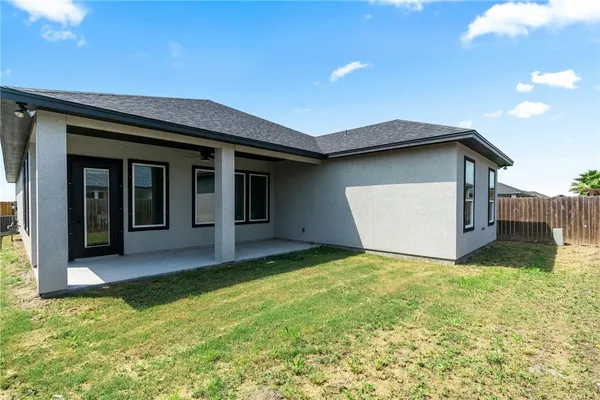 $465,000 | 4014 Talbot Drive, Corpus Christi, TX 78414