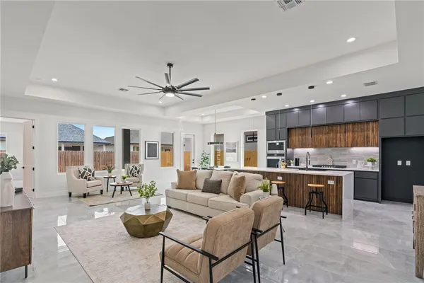 $465,000 | 4014 Talbot Drive, Corpus Christi, TX 78414