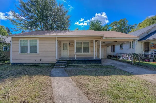 $750 | 247 East 72nd Street, Shreveport, LA 71106