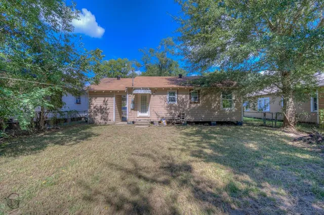 $750 | 247 East 72nd Street, Shreveport, LA 71106