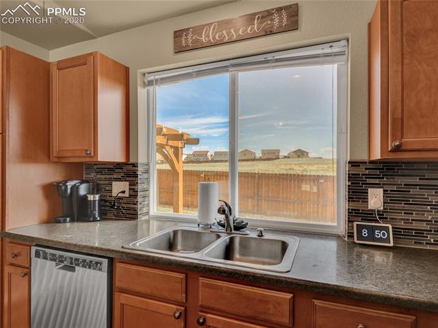 2175 Reed Grass Way Colorado Springs, CO 80915 - Photo 11 of 30