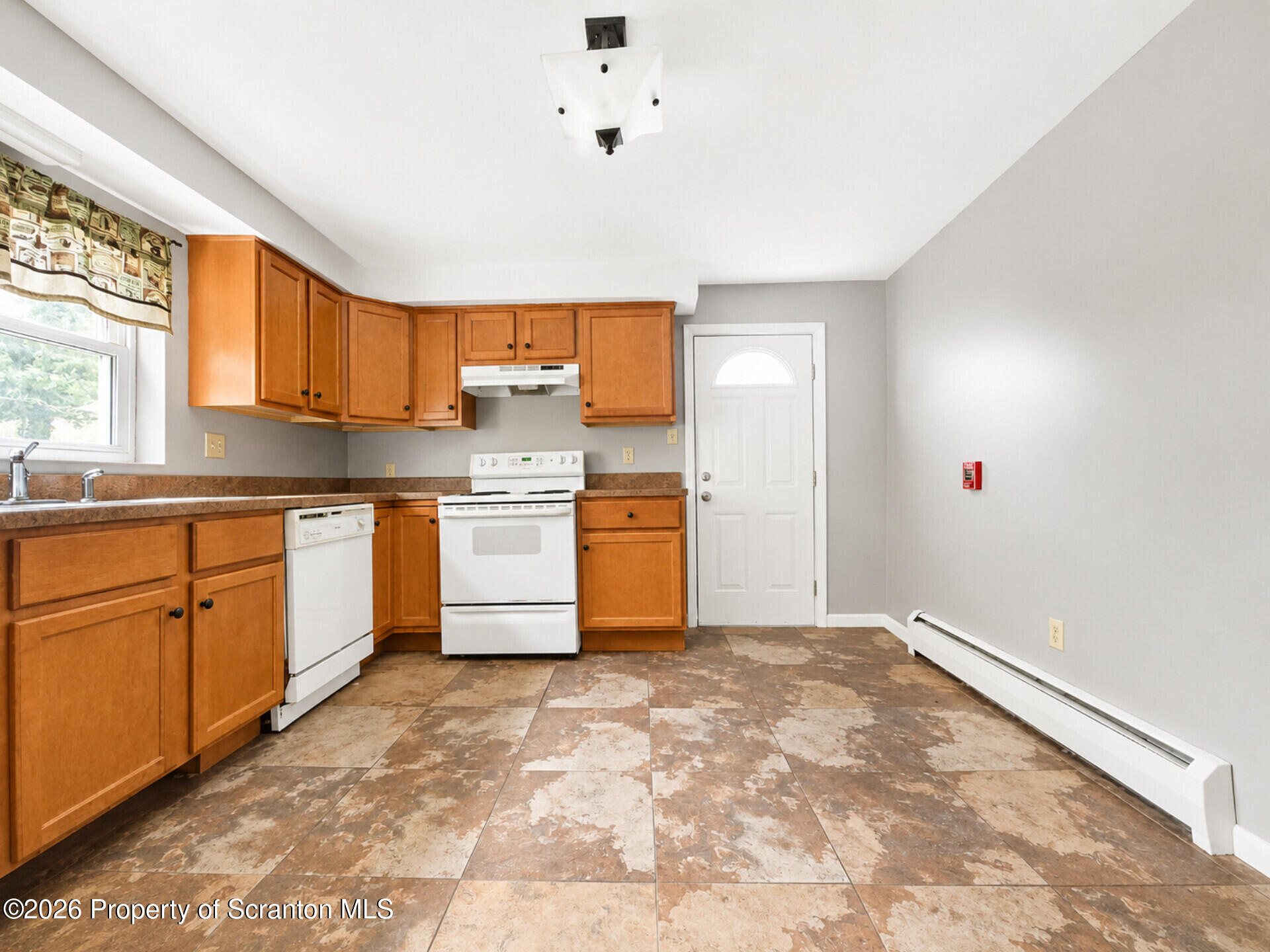 1011 Scranton Street, Unit 1 Scranton, PA 18504 - Photo 7 of 16 1000015310